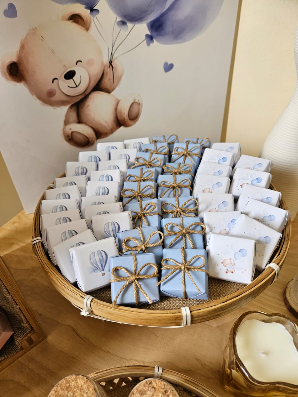 Teddy bear newborn chocolate setup- chocolate decoration