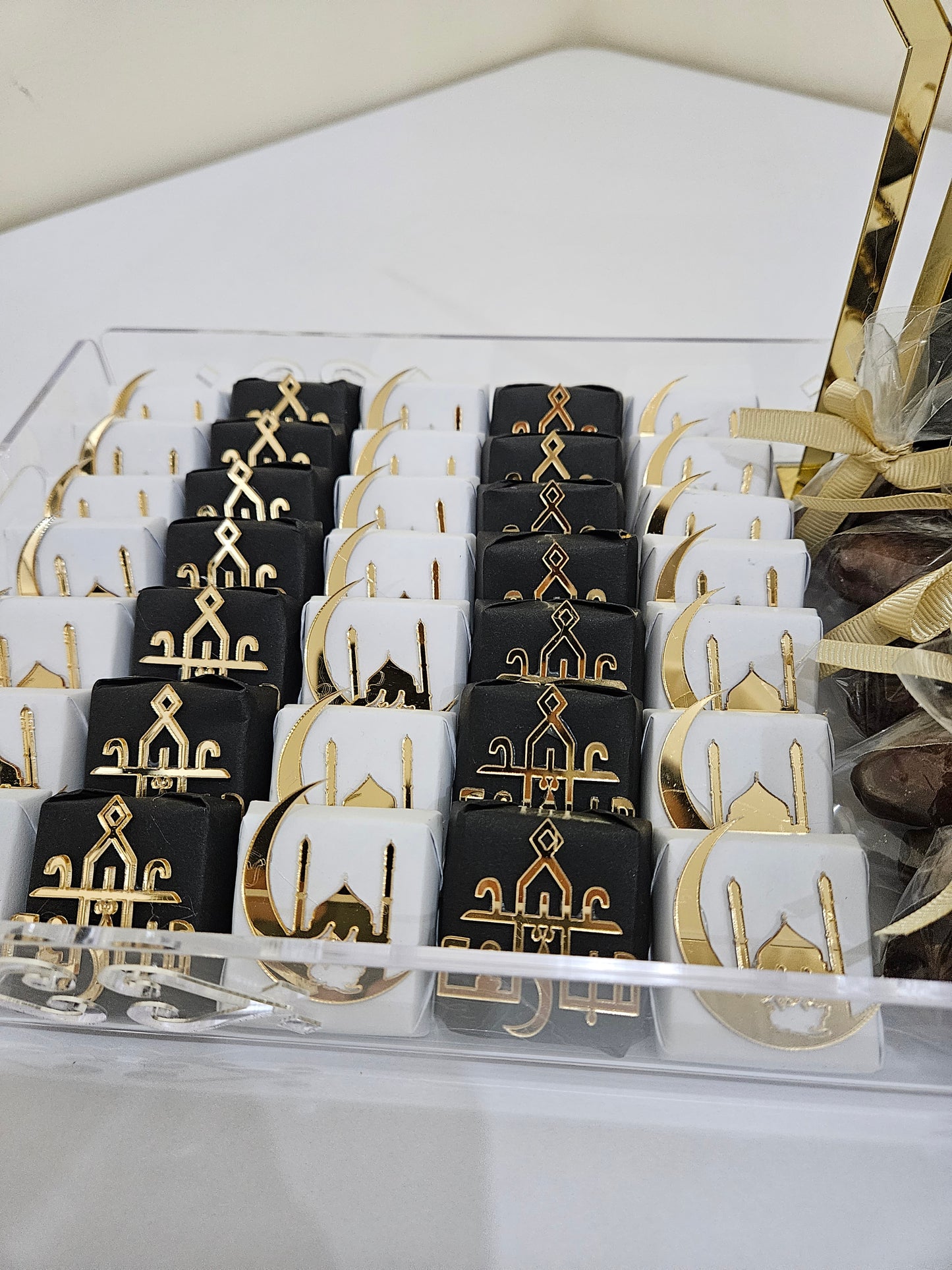 Elegant Eid Mubarak Plexi Chocolate Tray